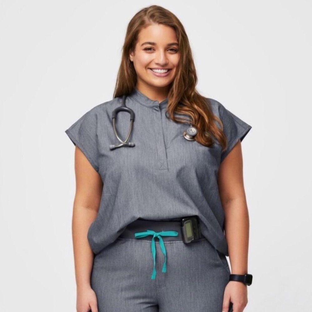 FIGS‎ Rafaela Oversized Scrub Top Grey Plus Size XXL Hospital Nursing Doctor